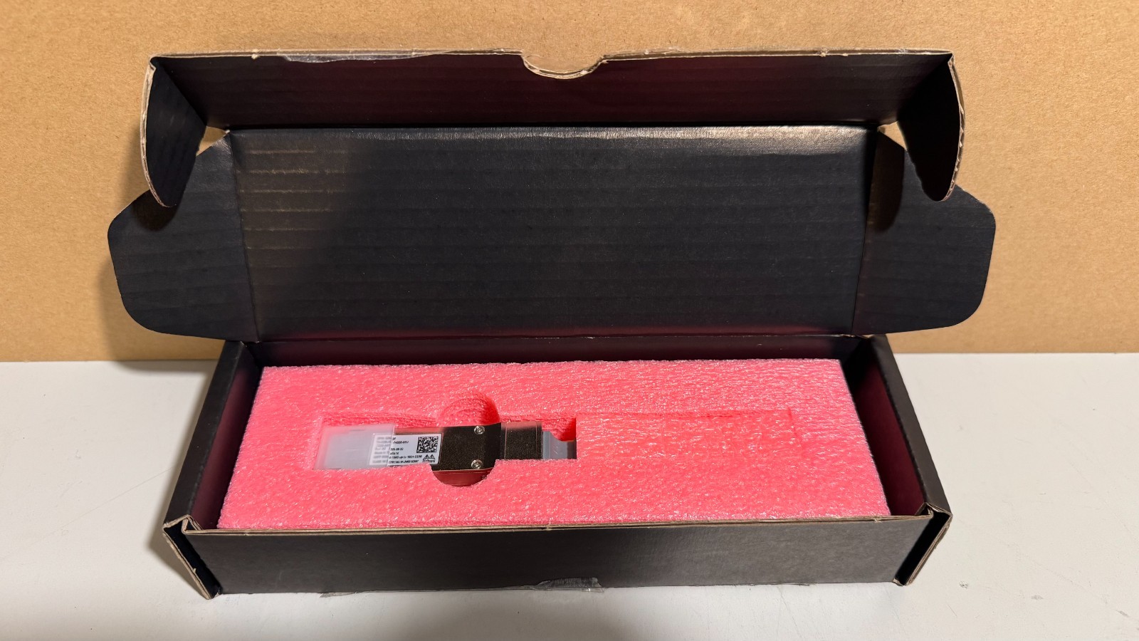 Módulo Transceptor Dell Mellanox 02MJ5F - 100G QSFP28 SR4